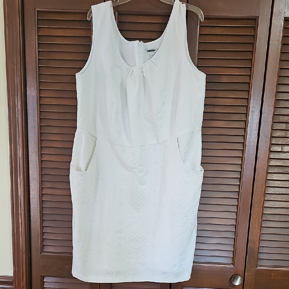 🎉4/$25🎉Elegant White Sleeveless Dress